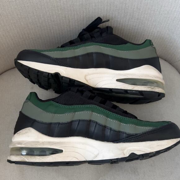 Nike Air Max 95 Sneakers Youth 7 Green Gray Black Grade School - Picture 5 of 10
